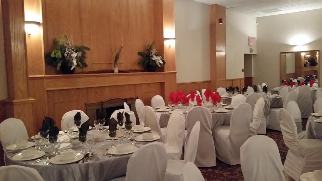Canadas Best Value Inn 韦兰 外观 照片