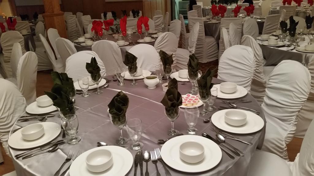 Canadas Best Value Inn 韦兰 外观 照片