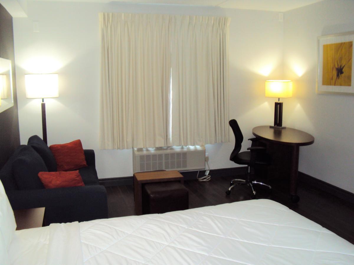 Canadas Best Value Inn 韦兰 外观 照片