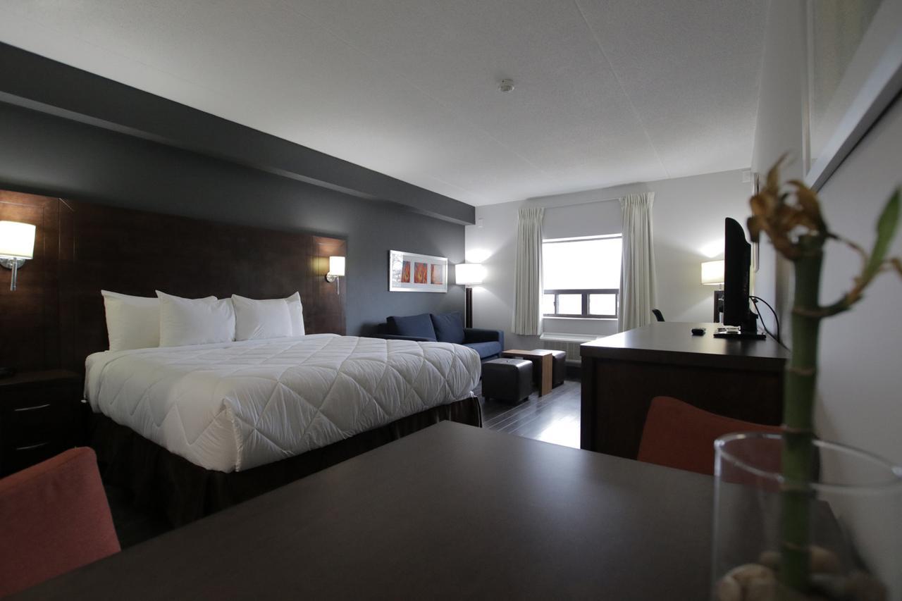 Canadas Best Value Inn 韦兰 外观 照片