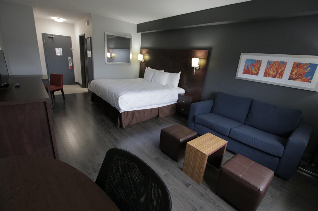 Canadas Best Value Inn 韦兰 外观 照片